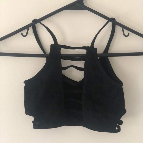 URBAN OUTFITTERS Black Crop Tank - Picture 3 of 6